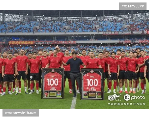 “蓉城式宠客”:足球赛成文商旅体融合鲜活样本 “蓉城式宠客”:足球赛成文商旅体融合鲜活样本